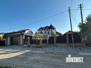 Коттедж 184м², 2-этажный, участок 8 сот.  