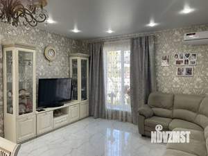 Коттедж 165м², 2-этажный, участок 7 сот.  