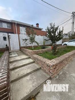 Дом 289м², 2-этажный, участок 3 сот.  