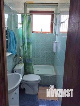 Дом 324м&sup2;, 2-этажный, участок 4 сот.  