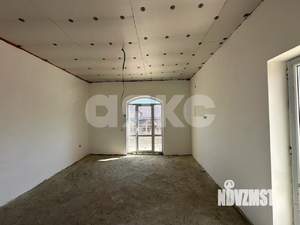 Дом 388м&sup2;, 3-этажный, участок 4 сот.  