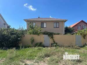 Дом 250м², 2-этажный, участок 6 сот.  