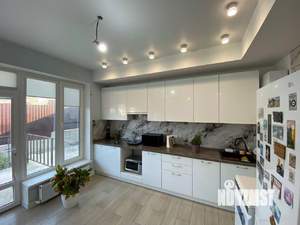 Дом 114м&sup2;, 2-этажный, участок 3 сот.  