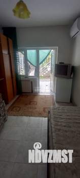 Дом 120м&sup2;, 2-этажный, участок 5 сот.  