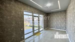 Дом 100м&sup2;, 2-этажный, участок 4 сот.  