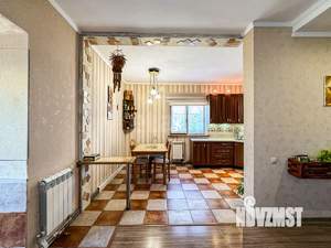 Дом 144м², 2-этажный, участок 4 сот.  