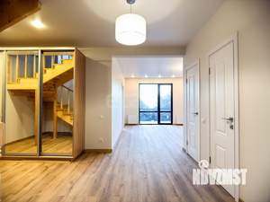 Дом 133м&sup2;, 2-этажный, участок 8 сот.  