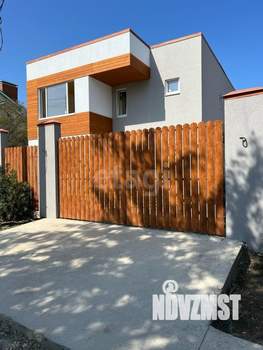 Дом 188м&sup2;, 2-этажный, участок 4 сот.  