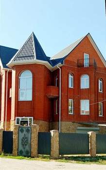 Дом 430м&sup2;, 4-этажный, участок 3 сот.  