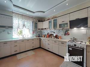 Дом 119м&sup2;, 2-этажный, участок 4 сот.  