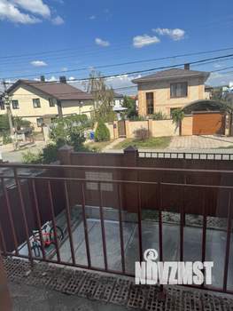 Дом 504м², 3-этажный, участок 10 сот.  