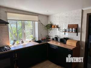 Дом 223м&sup2;, 2-этажный, участок 8 сот.  