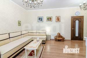 Дом 132м&sup2;, 2-этажный, участок 4 сот.  