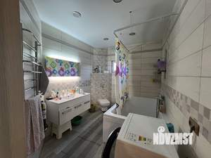 Дом 185м², 2-этажный, участок 5 сот.  
