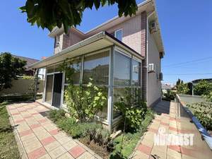 Дом 150м&sup2;, 2-этажный, участок 6 сот.  