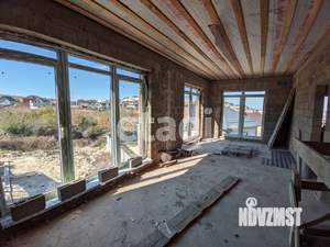 Дом 180м&sup2;, 2-этажный, участок 3 сот.  