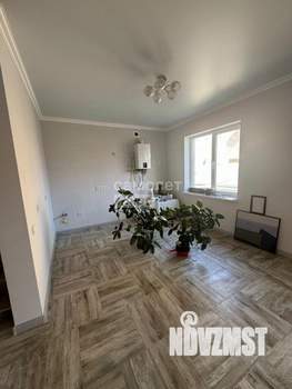 Дом 123м&sup2;, 2-этажный, участок 3 сот.  