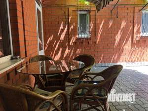 Дом 248м², 2-этажный, участок 6 сот.  