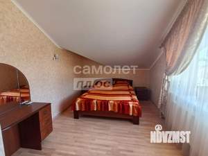 Дом 306м², 3-этажный, участок 8 сот.  