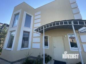 Дом 181м&sup2;, 2-этажный, участок 5 сот.  