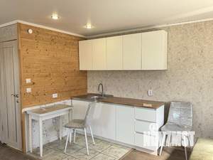 Дом 35м², 2-этажный, участок 8 сот.  