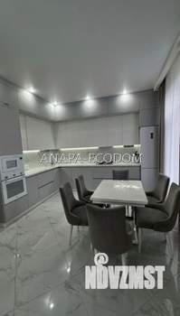 Дом 140м², 2-этажный, участок 3 сот.  
