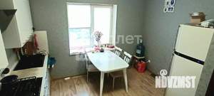 Дом 90м&sup2;, 2-этажный, участок 5 сот.  