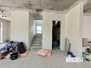 Дом 250м&sup2;, 2-этажный, участок 7 сот.  