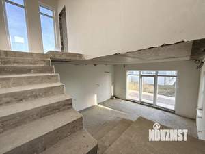 Дом 125м&sup2;, 2-этажный, участок 3 сот.  