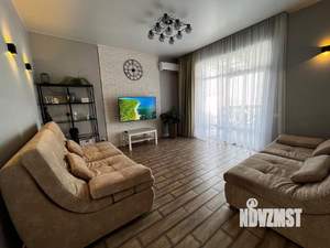 Дом 150м&sup2;, 2-этажный, участок 7 сот.  