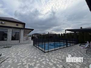 Дом 198м&sup2;, 2-этажный, участок 10 сот.  