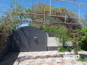 Дом 150м&sup2;, 2-этажный, участок 9 сот.  