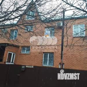 Дом 272м², 2-этажный, участок 11 сот.  
