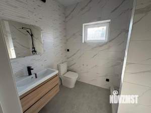 Дом 110м&sup2;, 2-этажный, участок 6 сот.  