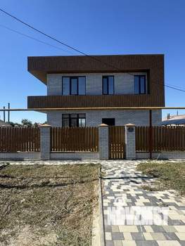Дом 150м², 2-этажный, участок 10 сот.  