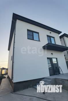 Дом 161м&sup2;, 2-этажный, участок 4 сот.  