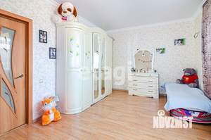 Таунхаус 140м², 2-этажный, участок 1 сот.  