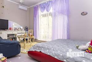 Дом 139м², 2-этажный, участок 3 сот.  