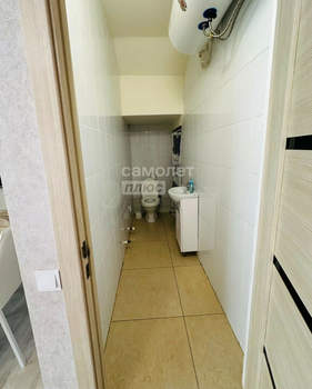 Дом 100м&sup2;, 3-этажный, участок 10 сот.  