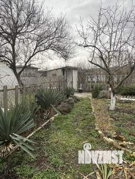 Дом 100м&sup2;, 3-этажный, участок 8 сот.  