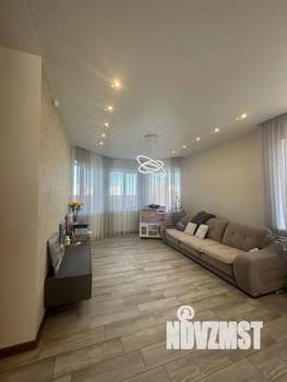 Дом 450м&sup2;, 2-этажный, участок 6 сот.  