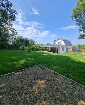 Дом 60м&sup2;, 2-этажный, участок 5 сот.  