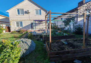 Дом 147м&sup2;, 2-этажный, участок 5 сот.  