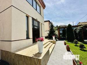 Дом 320м&sup2;, 2-этажный, участок 6 сот.  