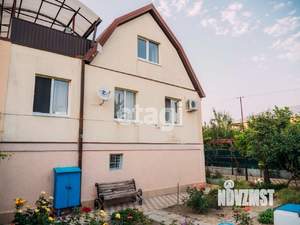 Дом 166м&sup2;, 3-этажный, участок 10 сот.  