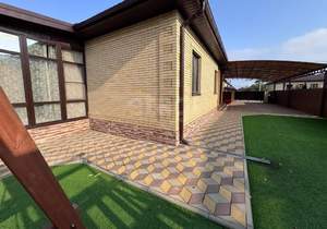 Дом 130м&sup2;, 1-этажный, участок 7 сот.  