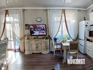 Дом 132м&sup2;, 2-этажный, участок 4 сот.  