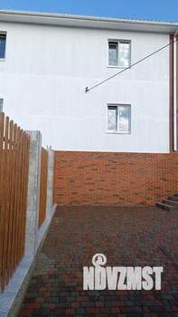 Таунхаус 174м&sup2;, 2-этажный, участок 5 сот.  