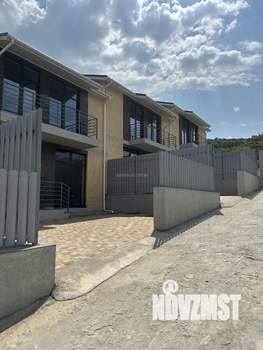 Таунхаус 140м&sup2;, 2-этажный, участок 3 сот.  