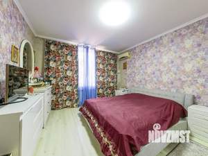 Дом 245м&sup2;, 3-этажный, участок 9 сот.  